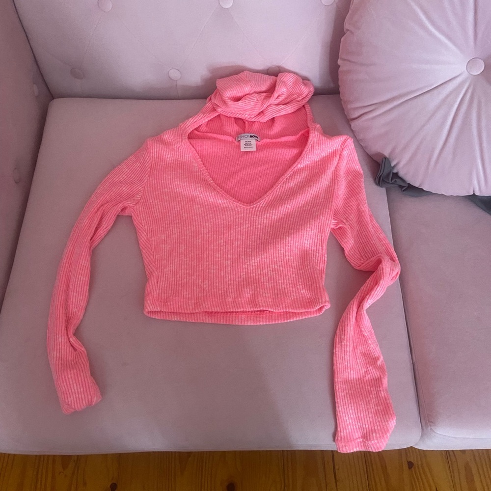 Pink Ribbed Women's Crop Top - Picture 2 of 3